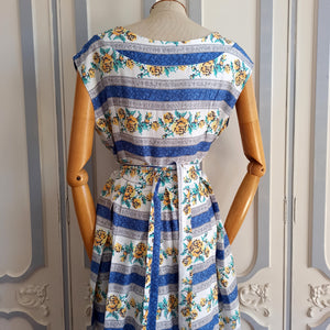 1940s 1950s - Adorable Rose Print Rayon Dress - W36 (92cm)