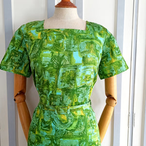 1950s - Stunning Green Abstract Belted Cotton Dress - W33 (84cm)