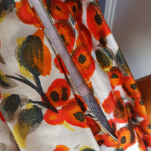 Laden Sie das Bild in den Galerie-Viewer, 1950s  - Stunning 2pc Floral Bolero Jacket Dress - W24 (62cm)
