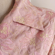 Cargar imagen en el visor de la galería, 1940s 1950s - Unique Hand Embroidered Silk Antique Pink Dress - W24 (60cm)
