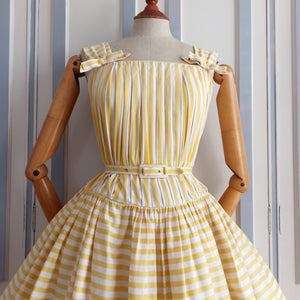 1940s 1950s - Sous le Signe, Paris - The Most Adorable Yellow Sriped Dress - W31 (80cm)