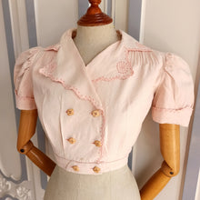 Load image into Gallery viewer, 1930s - Adorable Pink Puff Shoulders Linen Blouse - XS/S
